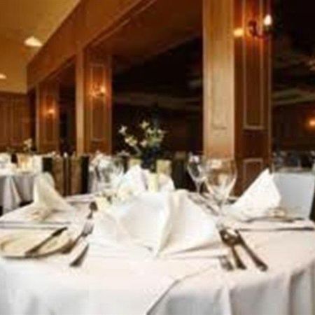 Connemara Gateway Hotel Оугтерард Ресторант снимка